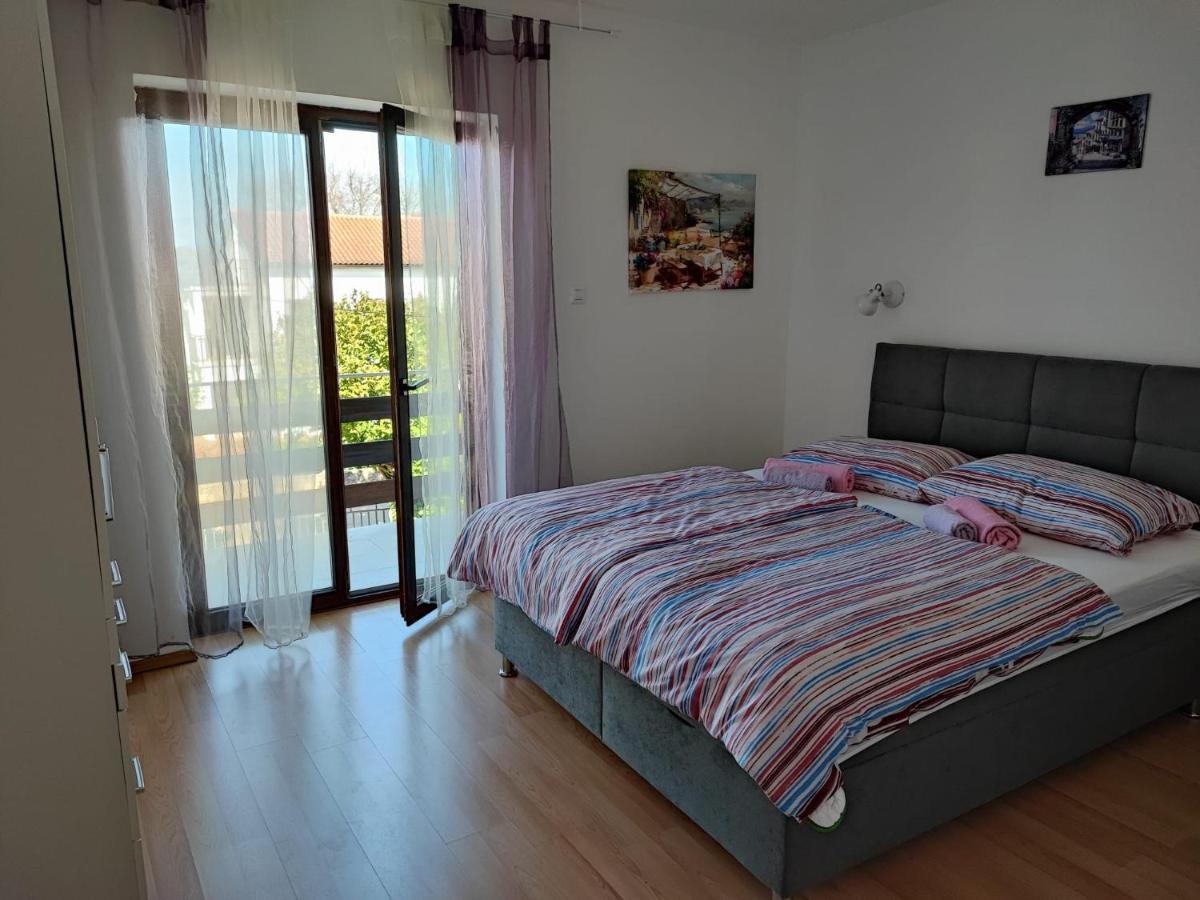 Apartments Ana Malinska Island Krk Vantacici Εξωτερικό φωτογραφία